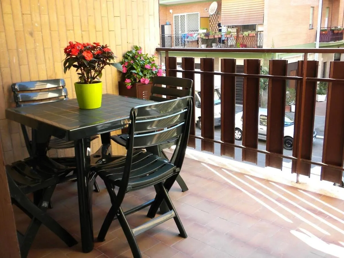 The Green Wall Apartment Lido di Ostia Italy
